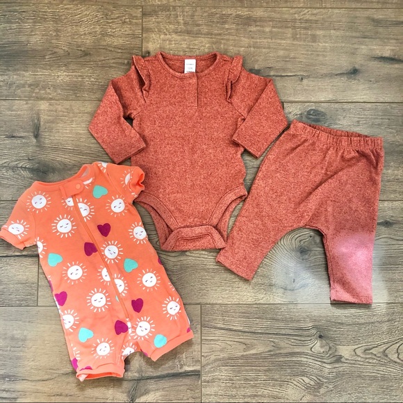 👶🏻 Set of 2 outfits (3-6 months) - Picture 1 of 3